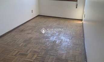 Imagem 2: PORTO ALEGRE - Apartamento Padrão - Partenon