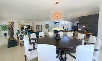 Imagem 5: Magnífica mansão à venda com 10 suítes e lazer no Condomínio Jardim Acapulco, em Guarujá