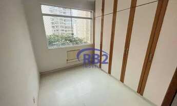 Imagem 4: Apartamento composto por 2 quartos mais reversível e vaga de garagem