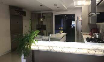 Imagem 2: CASA DE QUATRO DORMITÓRIOS COM PISCINA PERTO DO VIVA PARK PORTO BELO, SC