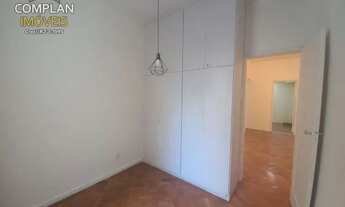 Imagem 3: Apartamento com 2 dormitórios para alugar, 65 m² por R$ 3.763,27/mês - Copacabana - Rio de