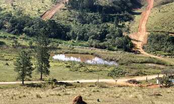 Imagem 7: Terreno para venda possui 1000 metros quadrados em Centro - Igaratá - SP