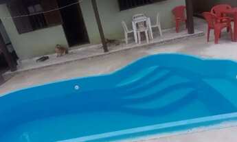 Imagem 2: Casa com piscina matozinhos
