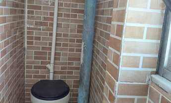 Imagem 4: Alugo kitnet Casa com 1 banheiro