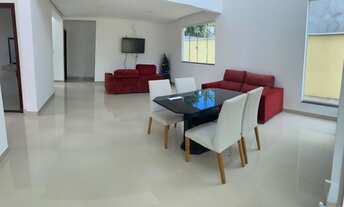 Imagem 3: Casa para aluguel possui 150 metros quadrados com 4 quartos