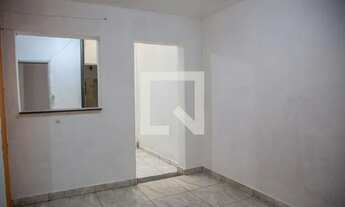 Imagem 3: Casa para Aluguel - Pestana, 1 Quarto, 32 m2