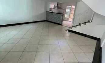 Imagem: Casa à venda, 3 quartos, 1 suíte, 2 vagas