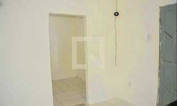 Imagem 4: Casa para Aluguel - Itapuã, 1 Quarto, 50 m2