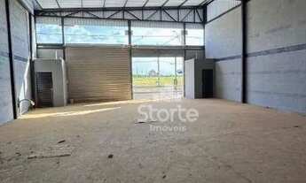 Imagem 6: Galpão à venda, 440m² por R$ 1.800.000 - Novo Mundo - Uberlândia/MG