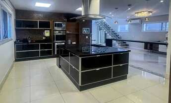 Imagem 2: Casa à venda e para alugar em Santana de Parnaíba, Alphaville, com 4 suítes, com 349 m²