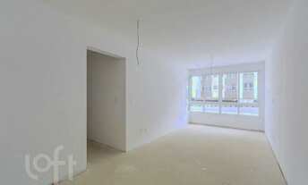 Imagem 3: Apartamento à venda em Petrópolis com 98 m², 2 quartos, 1 suíte, 2 vagas