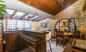 Imagem 6: Casa à venda 437 m - 4 quartos - Vista Alegre - Curitiba - PR