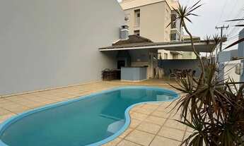 Imagem 4: Casa de 3 dormitórios para aluguel / locação de temporada a 250m do mar, na Praia de Palma