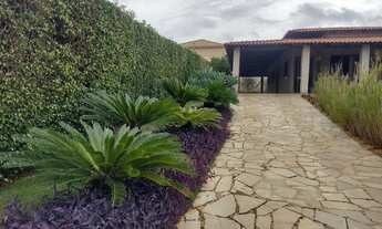 Imagem 3: SHA conjunto 4 , casa com 4 quartos sendo 3 suítes, lazer, condomínio fechado