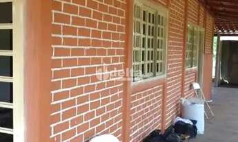 Imagem 6: Área com 25.000m² disponível para venda no bairro Represa de Miranda em Uberlândia-MG