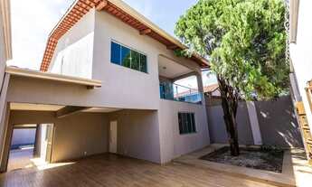 Imagem 2: Casa à venda no setor Vila Regina em Goiânia Goiás