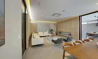 Imagem 2: Casa em Condomínio à venda no Residencial ESTORIL V, Bauru - SP. Térrea com 3 suítes, 301m