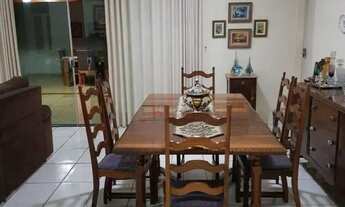 Imagem: Casa com 4 Quartos à venda, 260 m² por