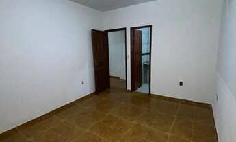 Imagem 6: CASA À VENDA EM SAMAMBAIA EXCELENTE LOCALIZAÇÃO