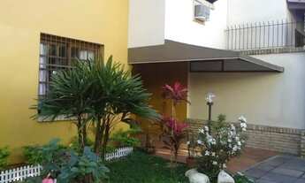 Imagem: Casa em Rua Dona Zulmira - Cavalhada - Porto