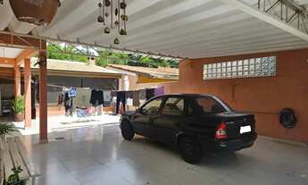 Imagem 3: Sobrado para venda possui 284 metros quadrados com 5 quartos