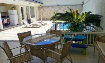 Imagem 4: Casa alto padrão em Camboinhas 3 suítes e lazer !