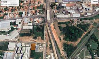 Imagem 3: Terreno por trás do mercado do peixe