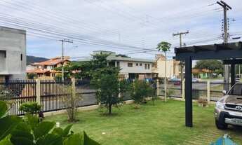 Imagem 6: Bela Casa de Alto Padrão a 500 m da Praia e do Centro de Garopaba, Bairro Ferraz!