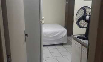 Imagem: Aluga-se kitnete anual a 1 quadra do mar