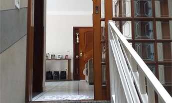 Imagem 2: Sobrado para venda possui 320 metros quadrados com 3 quartos e 8 vagas de garagem