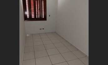 Imagem 5: CASA ASSOBRADADA EM EXCELENTE BAIRRO