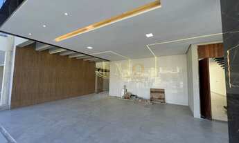 Imagem 7: Luxuosa casa de alto padrão com 280m² e 4 suítes + Closet no Condomínio Jardins da Serra