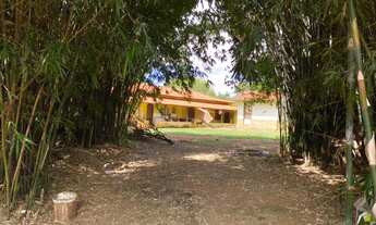 Imagem 3: Fazenda 17 ha, riacho nos fundos, lagoa de peixes água por gravidade no quintal, Serra do