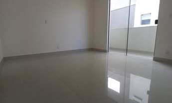 Imagem 2: Casa de condomínio para venda tem 286 metros quadrados com 3 quartos