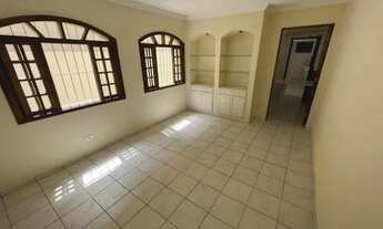 Imagem 4: Casa para venda possui 83 metros quadrados com 3 quartos em São Marcos - Salvador - BA