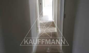 Imagem 6: Moema totalmente reformado, 4 dormitórios sendo 2 suítes e 3 vagas prédio com lazer 204 me