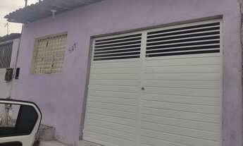 Imagem 2: Casa 2 quartos com quintal grande