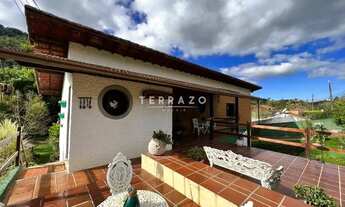 Imagem: Casa com 5 quartos à venda, 317,79m² por