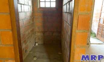 Imagem 7: AP00251 - Apartamento em Ubatuba, a 200 metros da praia do Sapê, com escritura, sem acabam