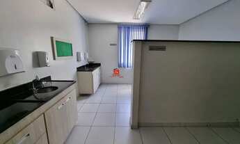 Imagem 2: Prédio comercial no Centro de Manaus com Térreo + 2 andares