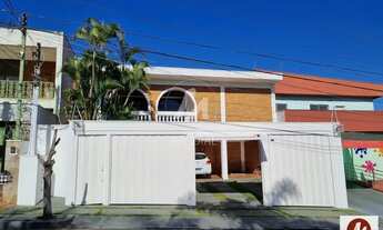 Imagem: Casa (sobrado na rua) 4 dormitórios/suite