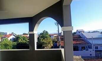 Imagem 2: Casa de condomínio para venda tem 295 metros quadrados com 4 quartos