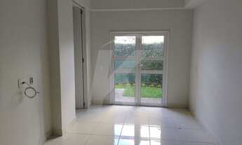 Imagem 4: Apartamento com 1 quarto, sala, cozinha, banheiro, área de serviço