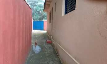 Imagem 4: Alugo casa em Brumadinho casa branca jangada