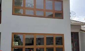 Imagem 4: Casa em condomínio fechado, com 04 suites, piscina, espaço para festas