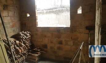 Imagem 4: Ótimo ponto! Rua principal ao lado do Colégio Professor Evadir Molina