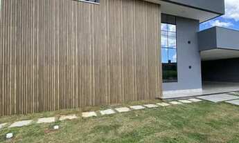 Imagem 2: Casa de condomínio térrea para aluguel tem 280 metros quadrados com 3 quartos