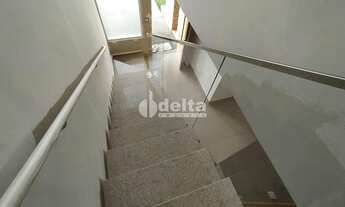 Imagem 4: Casa em condomínio para aluguel, 3 quartos, 3 suítes, 2 vagas, Granja Marileusa - Uberlând