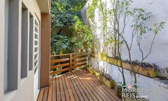 Imagem 6: Sobrado de 180m² com 3 dormitórios e 2 vagas, à venda por R$1.550.000,00, localizado na Vi