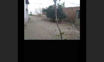 Imagem 6: Vendo ou troco Casa com 2 dormitórios